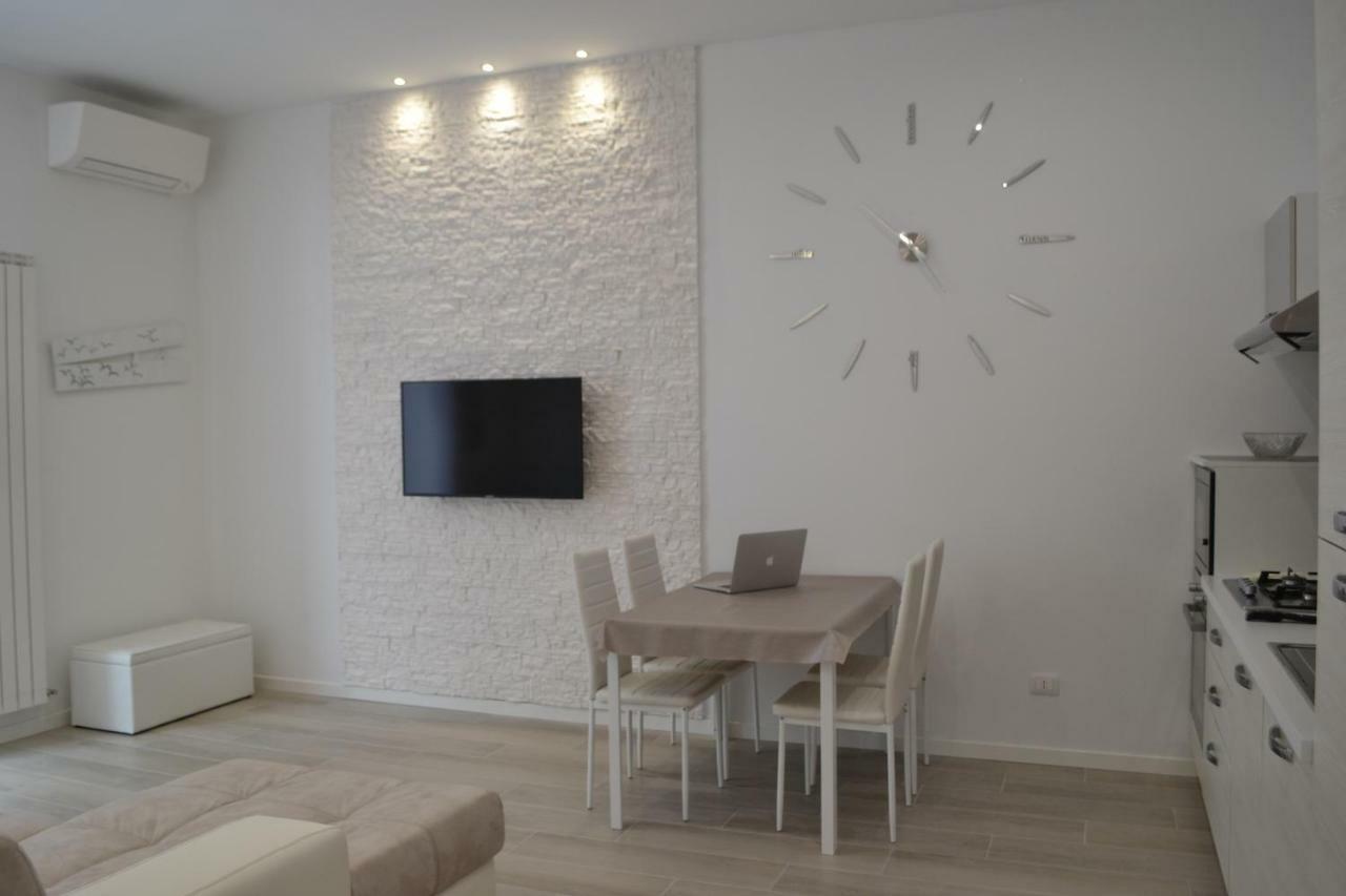 Diamond House Apartment La Spezia Bagian luar foto