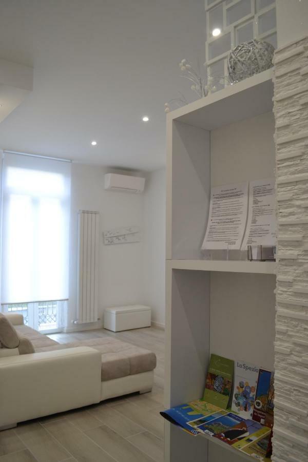 Diamond House Apartment La Spezia Bagian luar foto